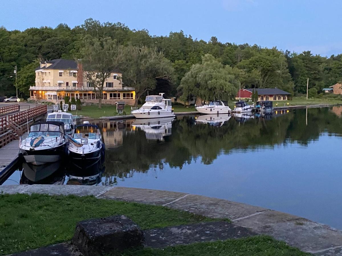 Hotel Kenney Rideau Crosby Exteriér fotografie